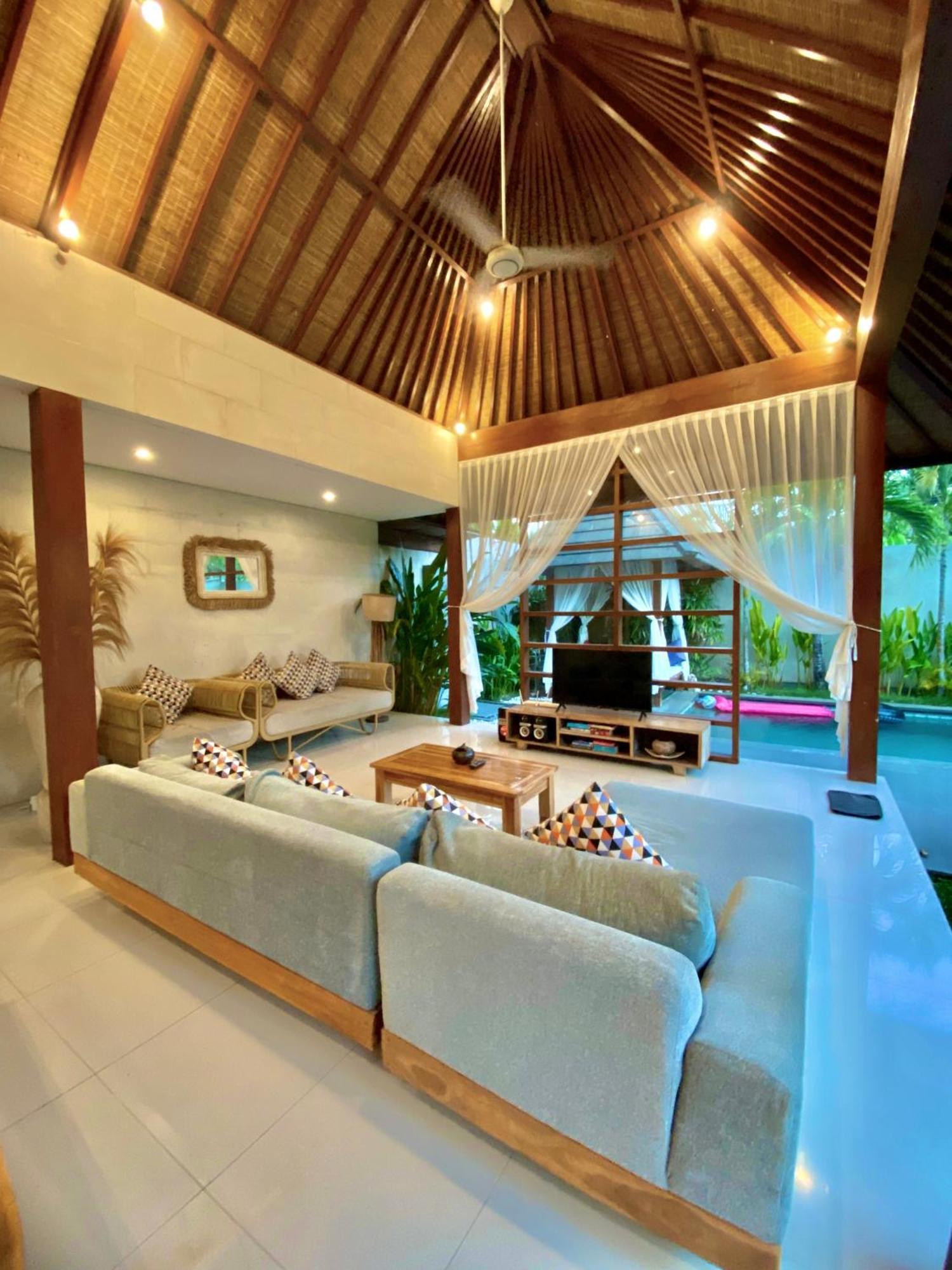 Nil Villa Seminyak Exterior photo